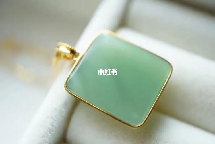 【精品·碧玉冰底粉青猫眼吊坠】_猫眼_吊坠_手镯_和田玉_复古_镀金