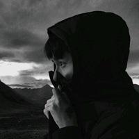 灰色男生微信头像 伤感灰色系男生头像_微信头像图片