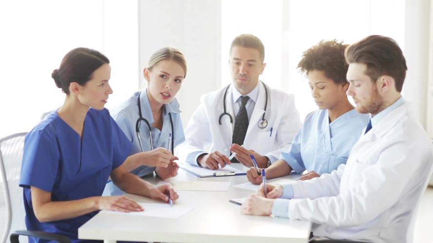 医院 医生研讨会 开会 讨论 医疗