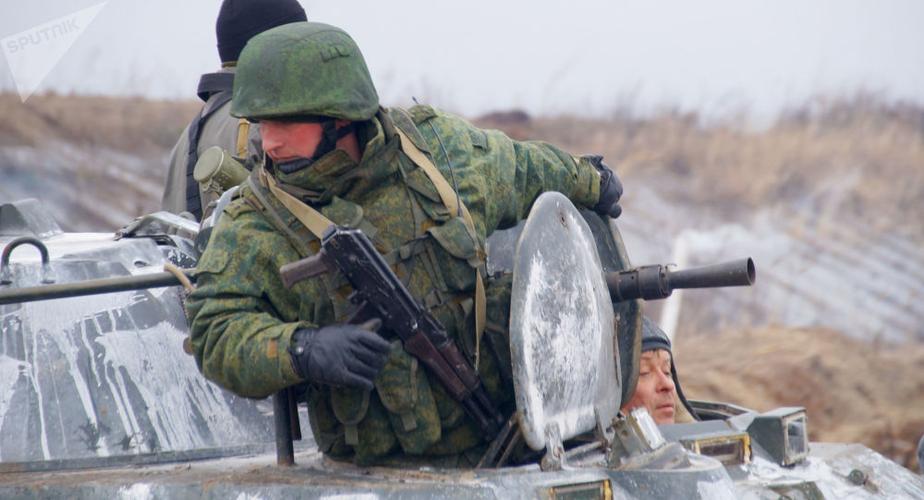 "卢甘斯克人民共和国"称一辆载有乌军士兵的汽车在顿巴斯触雷爆炸