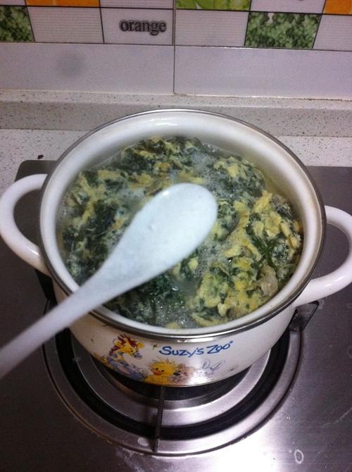 海蛎紫菜蛋汤
