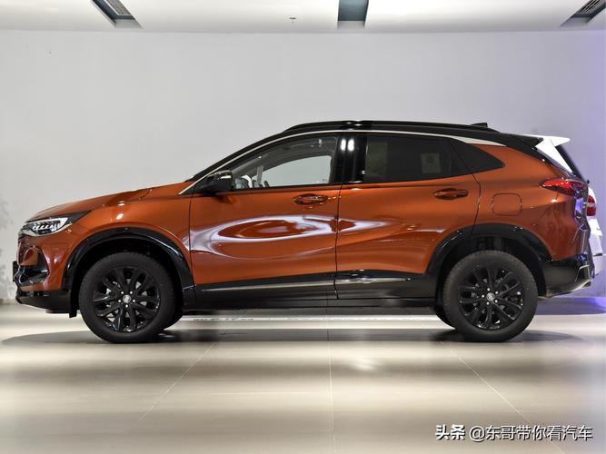 外观很显大气的合资suv,空间不错油耗不到6l,实拍别克昂科拉