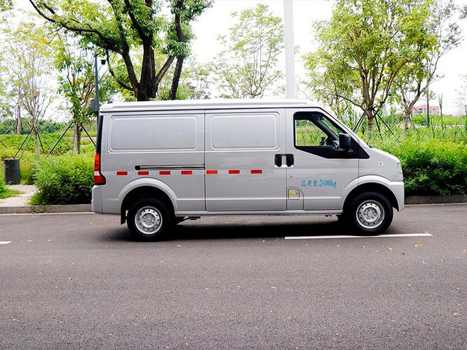 昊天新能源汽车为您介绍东风御风em26面包车上牌条件e3ab75