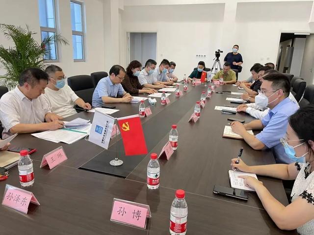 和旅游局党组书记,局长杨烁同志到北京市文化馆进行调研,深入了解现状