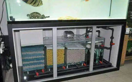 侧滤或滤桶,应选择单位过滤面积大体积小的滤材,过滤空间大的底滤可