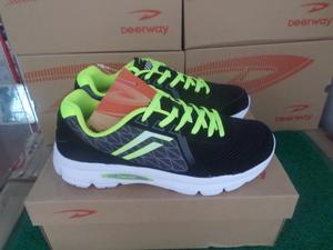 包邮德尔惠元旦特价网面气垫运动鞋休闲鞋板鞋跑步鞋男鞋春秋冬款