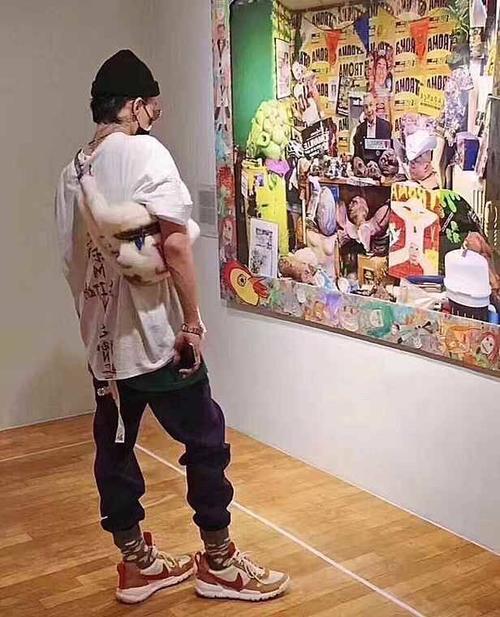 0 宇航员 权志龙 真标39-45 带半码