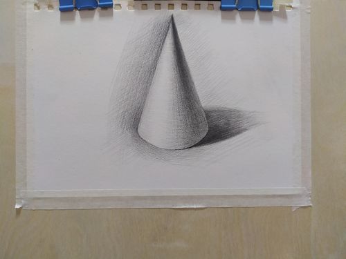 素描圆锥体