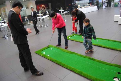 室内高尔夫游戏