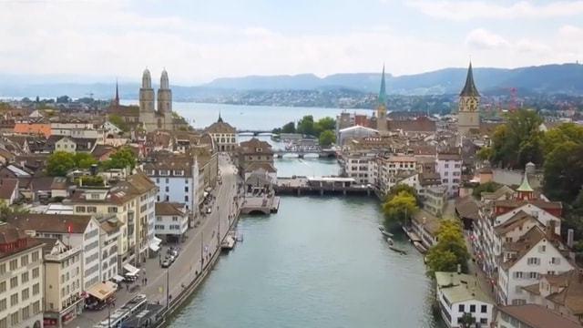 在10月5日的时候,中国代表团就已经到达了瑞士苏黎世.