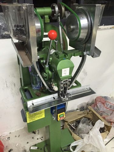 全自动升级四合扣机铆钉机钉扣机铆钉机