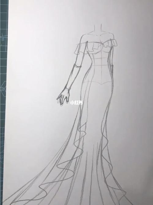 晚礼服_服装设计_手绘_服装设计手绘_文化_绘画