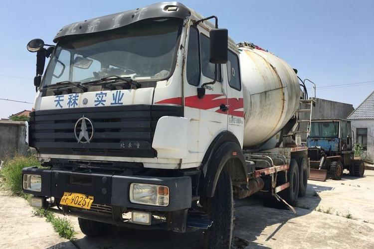 北奔牌nd5256gjbz重型特殊结构货车拍卖公告