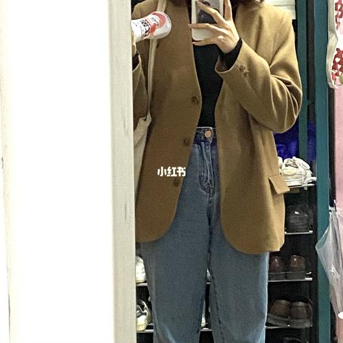 女大学生秋冬穿搭_秋冬穿搭_大学生_百搭_外套_时尚_穿搭_整体造型