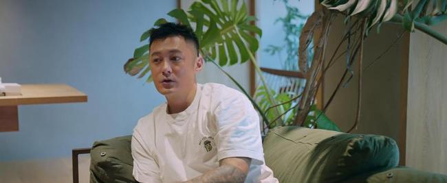 余文乐制作生活纪录片与妻儿温馨互动