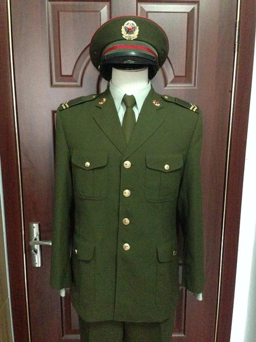04式军服