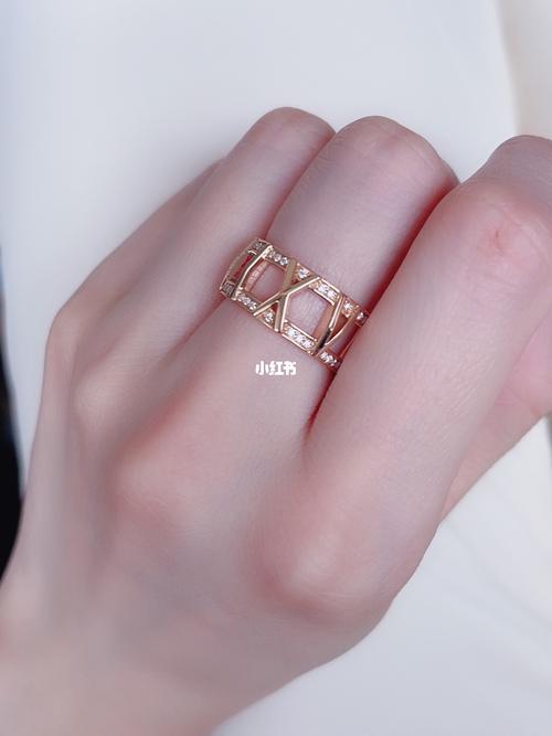 tiffany戒指_戒指_蒂芙尼怎么样_镂空_设计_时尚_配饰