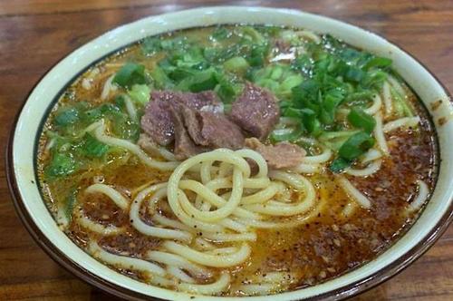 舌尖上的河南之(平顶山)郏县饸饹面