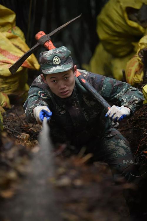 火箭军"神秘"兵种:他们在哪儿?在每一寸叫中国的土地上