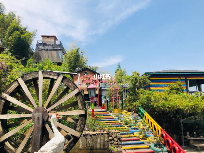 奇遇谷倒立屋_倒立_景点_奉化溪口岩头奇异屋休闲度假