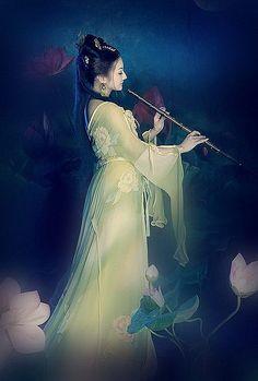 com  梦幻唯美 古装美女 古装 仙女 轻纱笛子 宿命的结局,是谁在故事