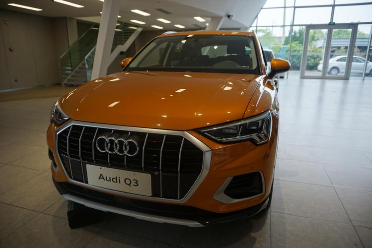 2021款奥迪q3价格降了!橙色车企很时尚,配7dct,你买我