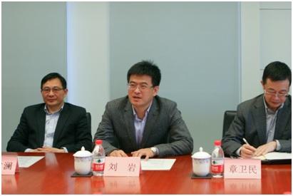 市科技党委书记刘岩调研中国图书进出口上海公司及蓝桥园区