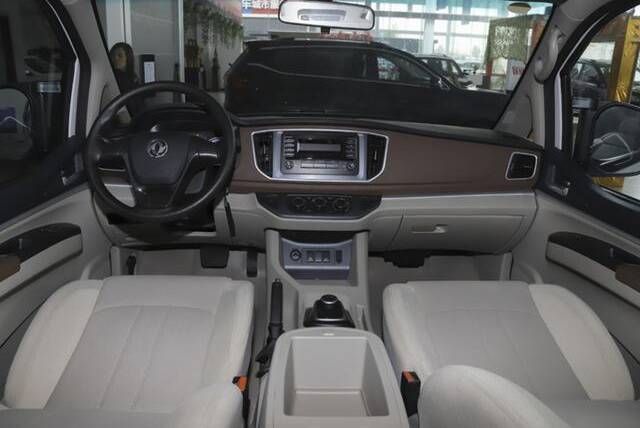 能拉人开着也有面子的纯电mpv 东风风行菱智m5ev新车上市