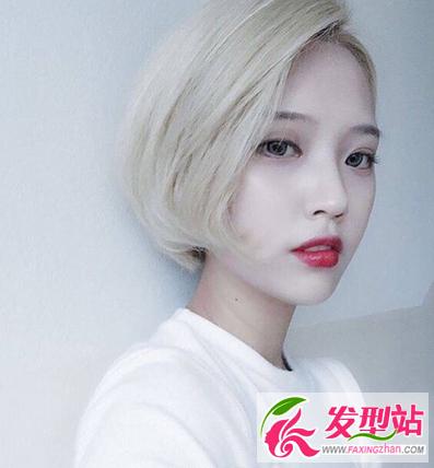 银白色短发