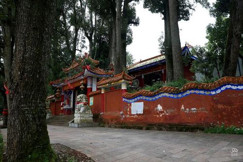 云南牟定化佛山