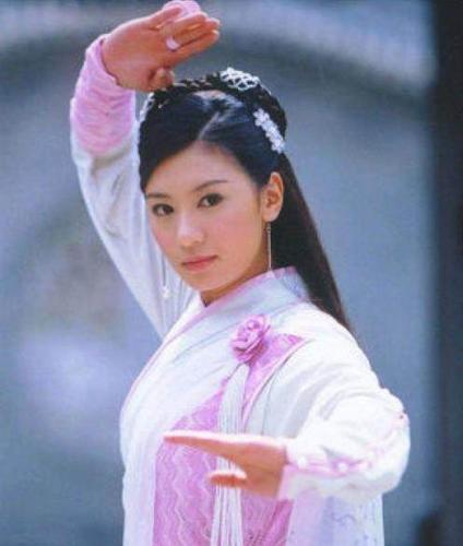 贾静雯最美古装角色名气最大的不是赵敏也不是李秋水而是她