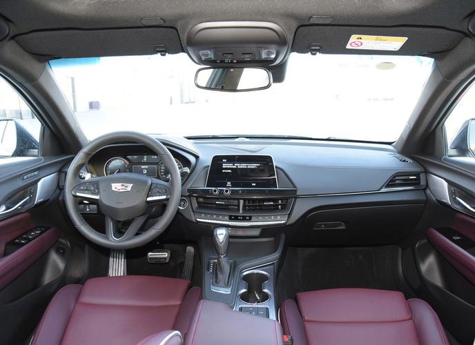 手握20多万预算想买凯迪拉克ct4真的值吗