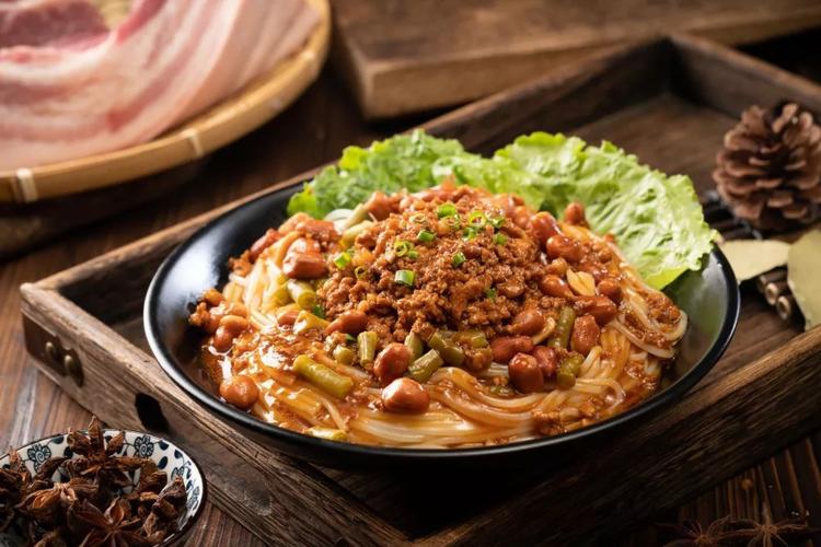 卤汁肉末干拌粉