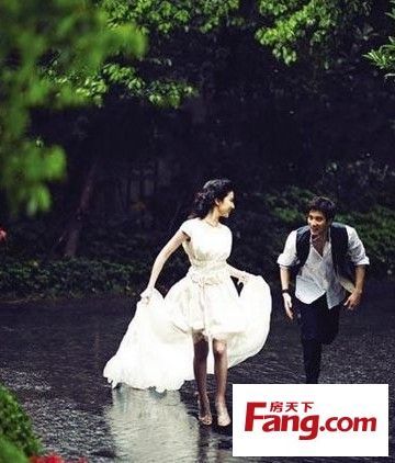 刘亦菲牵手王力宏 婚纱照曝光(图)