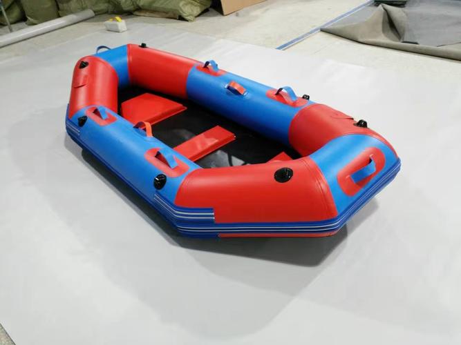 鹤壁充气船制作详细解读-霞光游乐设备有限公司