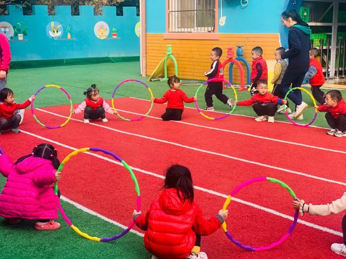 西安莲湖明珠幼儿园—"全民全运·童心同行"小班秋季运动会 写美篇