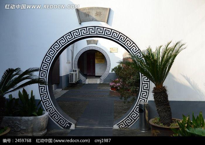 张太雷故居的碧留圆形门