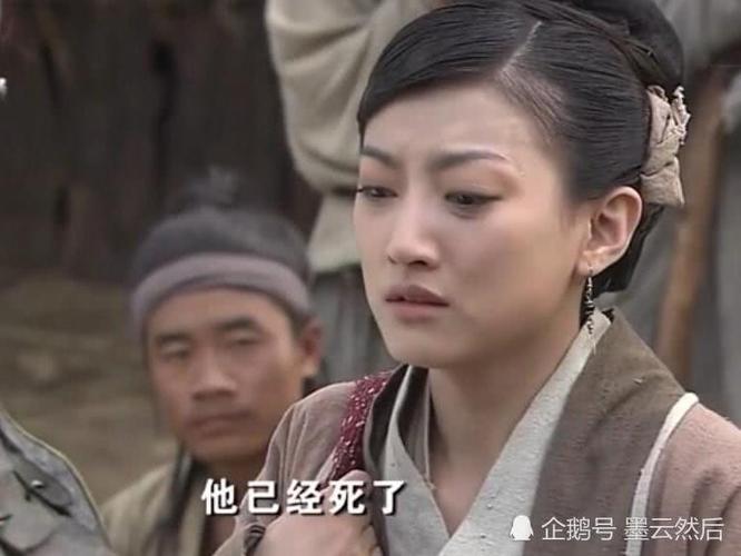 还记得《神话》里的孟姜女吗?易小川无缘一见,近来让人移不开眼