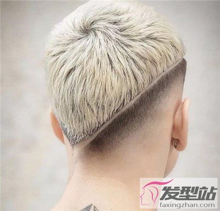 两边头发剃光发型雕刻超火的型男发型款式