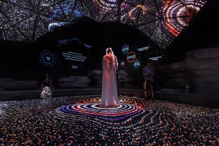 edgeofgovernment展览带你感受沉浸式互动装置案例体验的魅力