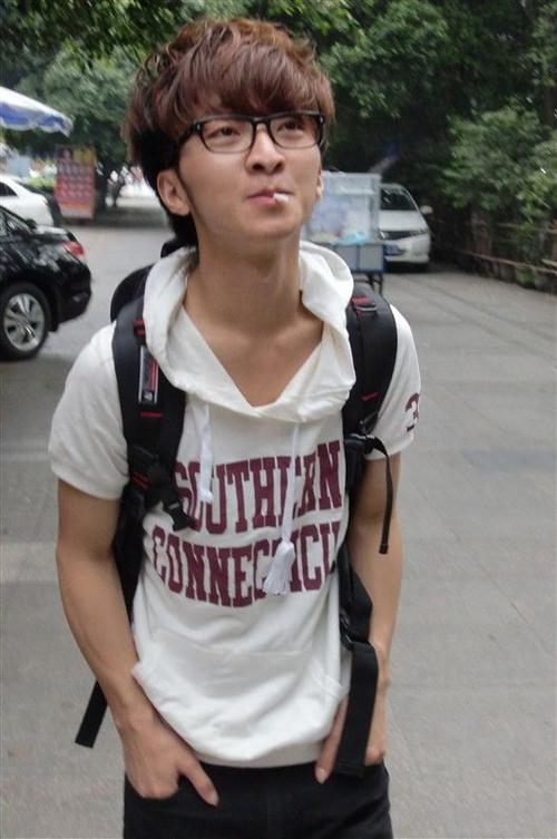 贾盛强个人资料贾盛强陌上寸草晋级快男全国20强