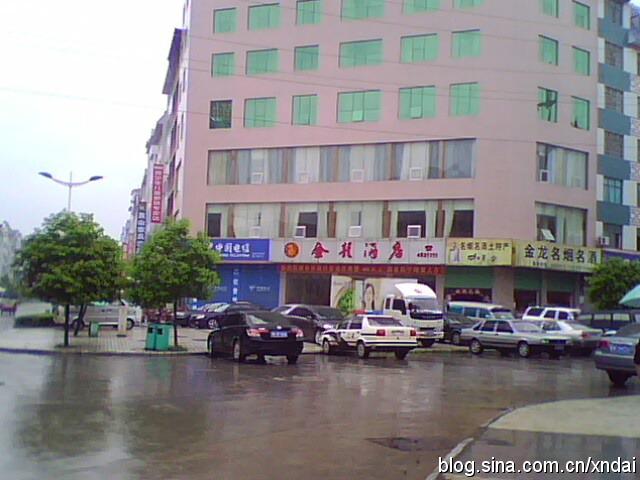 新宁县春风路高桥路口见闻随拍