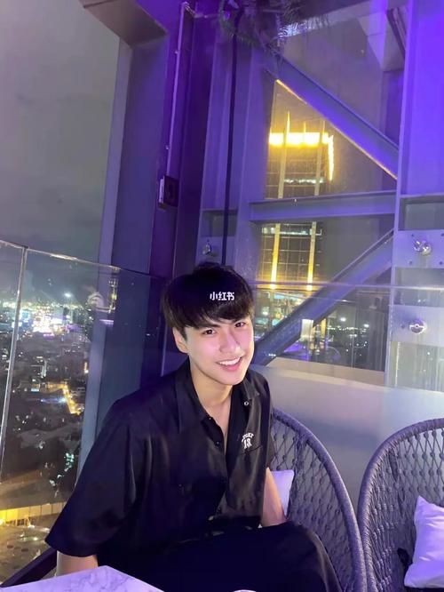【ohmnanon】陈炳林,你这帅的犯规了～_ohmnanon_体育