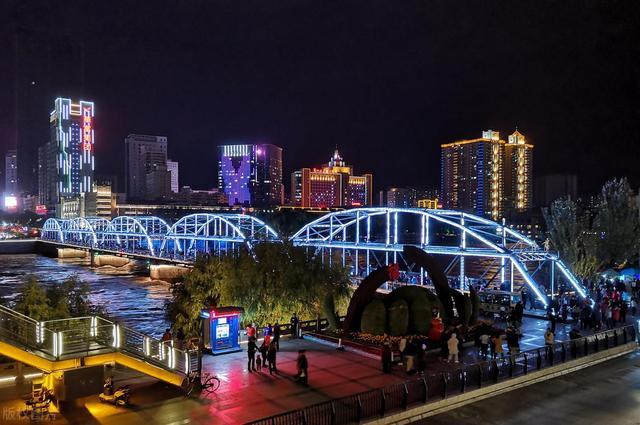 兰州中山桥夜景
