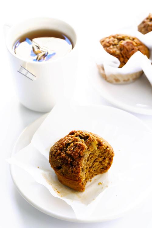 healthy banana muffins
