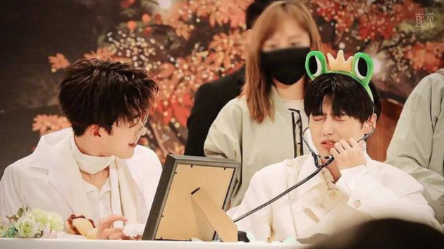 何洛洛焉栩嘉cp站宣布解散:没后悔过自己的付出