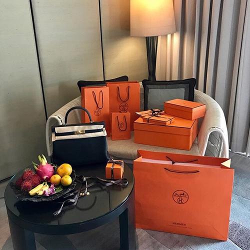 夜巴黎yeparis        164      爱马仕手镯hermes h扣 爱马仕全球美