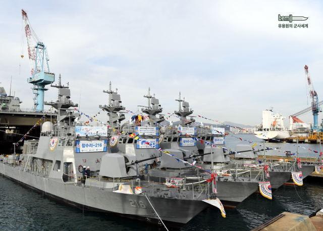 当地时间12月13日,韩国海军同时接收了4艘新型pkx-b高速炮艇("虎头海