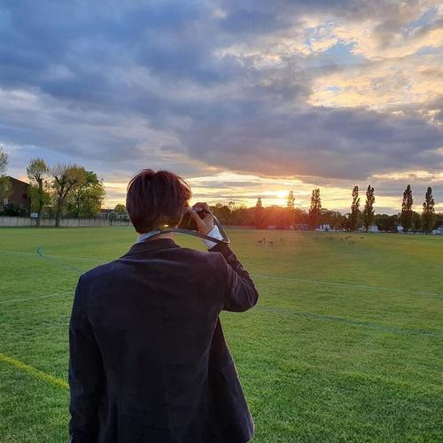 多图背影帅哥预警