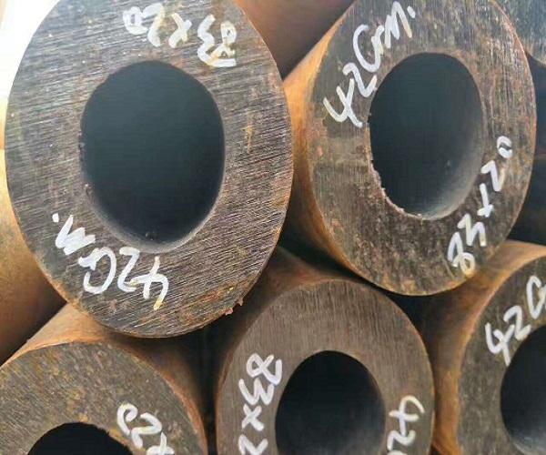 山东42crmo厚壁钢管42crmo合金钢管